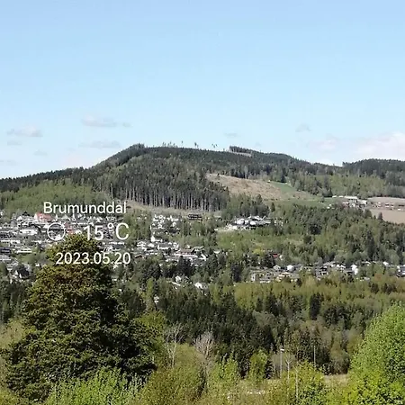Gjesterom Til Leie I Et Privat Hus Brumunddal Esterno foto
