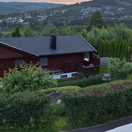 Gjesterom Til Leie I Et Privat Hus Brumunddal Esterno foto
